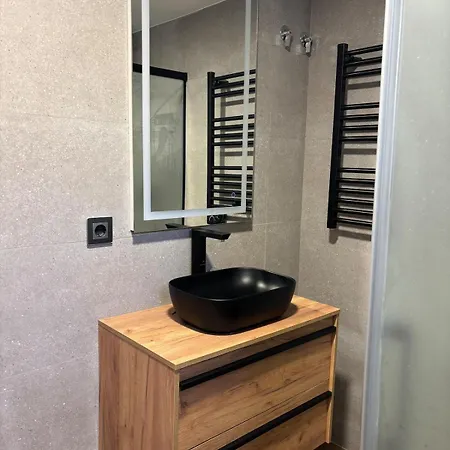 House With Ocean And Mountain Views